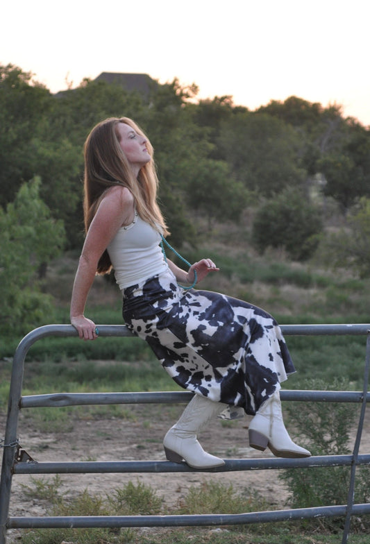 Abstract Moo Slip Skirt - Texas Front Porch