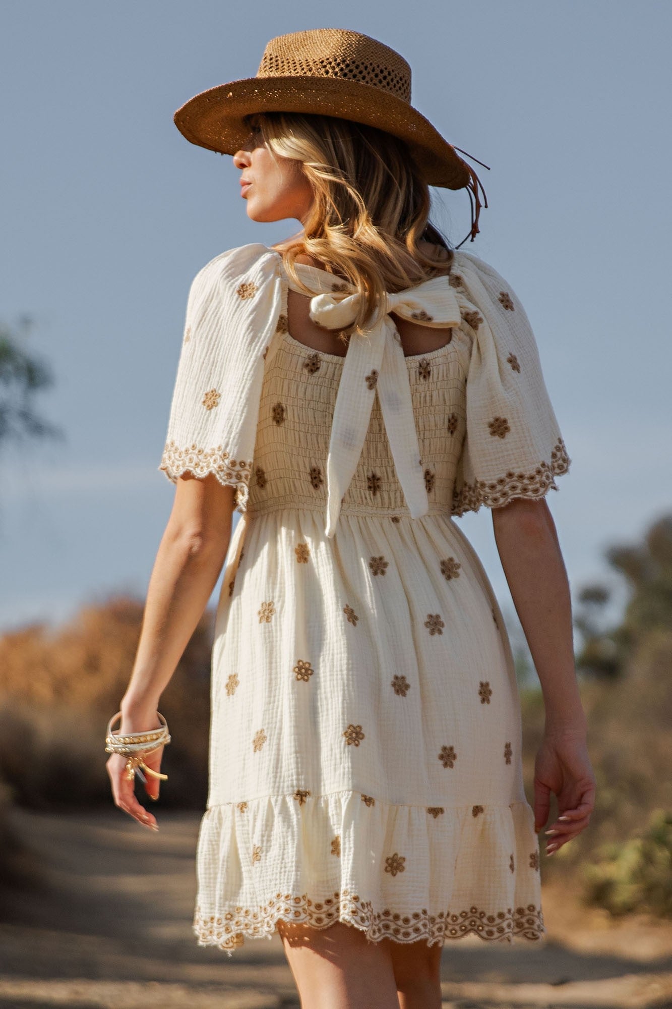 Embroidery Detailing Cotton Gauze Dress Ivory / L Embroidery Detailing Cotton Gauze Dress Ivory / L